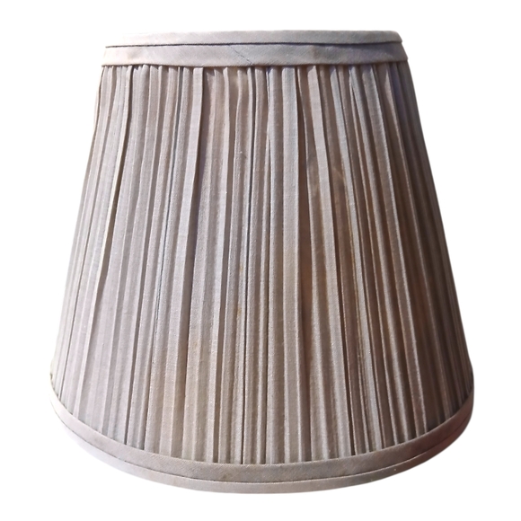Other - Vtg 80s Grey Pleated Tapered Lamp Shade - Grandmillennial Edison Clip-on Fitter
